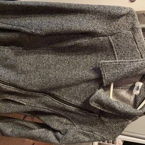 small grey old navy sweater